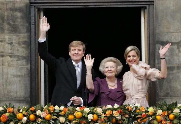 Olanda, Guglielmo Alessandro nuovo re succede a Madre Beatrice Olanda, Guglielmo Alessandro nuovo re succede a Madre Beatrice
