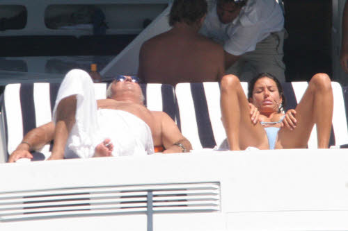 Chiesto rinvio a giudizio per Flavio Briatore nell’inchiesta sul maxiyacht “Force Blue”