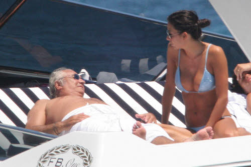 Chiesto rinvio a giudizio per Flavio Briatore nell’inchiesta sul maxiyacht “Force Blue”