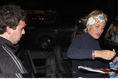 Sharon Stone rivela: “Sono tornata dall’aldilà” Sharon Stone rivela: “Sono tornata dall’aldilà”