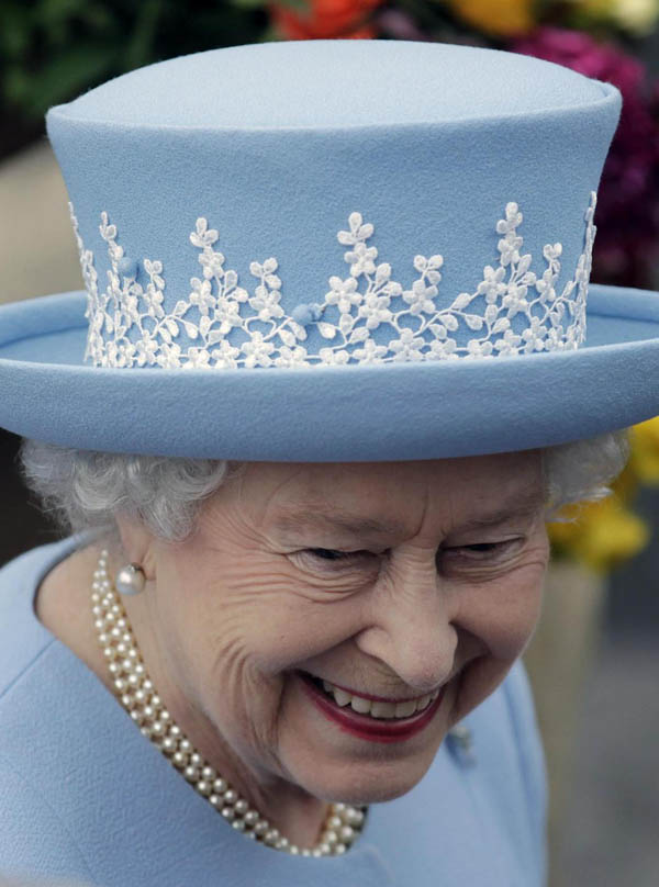 La Regina cerca un “aiuto-cuoco”, con alloggio a Buckingham