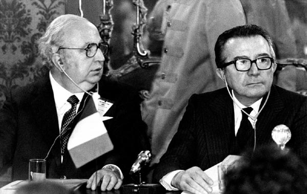 E’ morto Giulio Andreotti E’ morto Giulio Andreotti