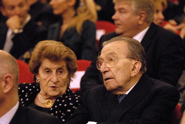 E’ morto Giulio Andreotti E’ morto Giulio Andreotti