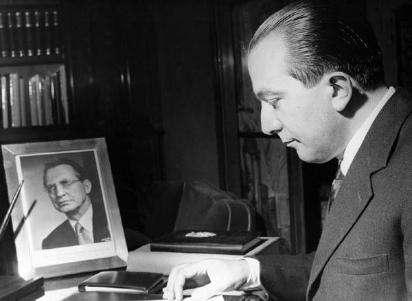 E’ morto Giulio Andreotti E’ morto Giulio Andreotti