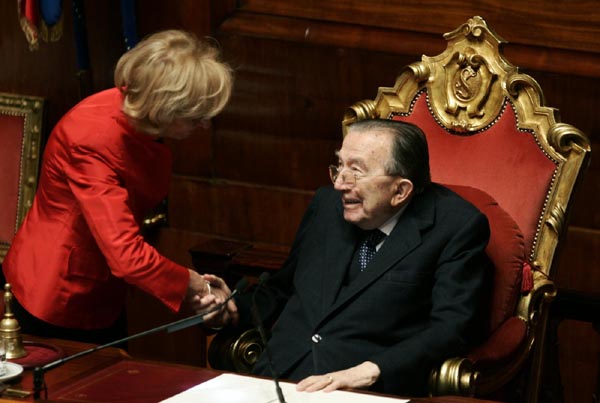 E’ morto Giulio Andreotti E’ morto Giulio Andreotti
