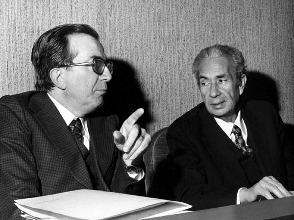 ANDREOTTI: LA FOTO-STORIA