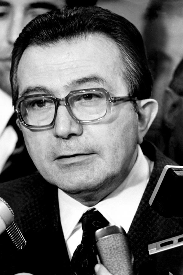 ANDREOTTI: LA FOTO-STORIA