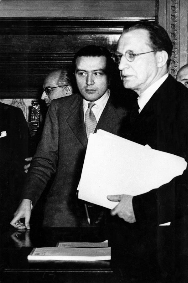 ANDREOTTI: LA FOTO-STORIA