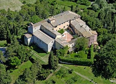 Letta manda il governo in ritiro. “In Abbazia e ognuno paga per sé”