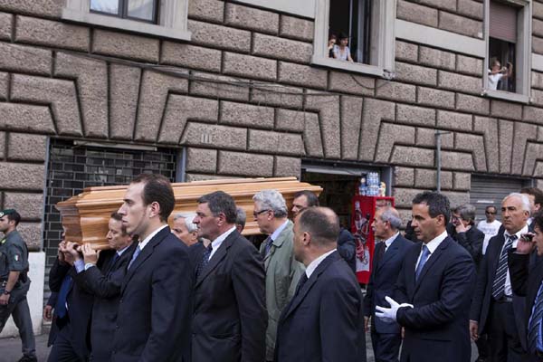 Funerali di Andreotti. Applausi in chiesa