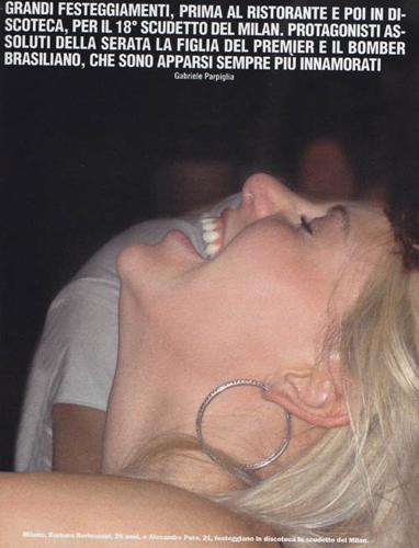 Pato-Barbara Berlusconi, cartoline (e frecce) d’amore