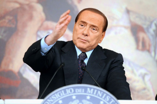 Governo lungo e prescrizione. La strategia di Berlusconi dopo la condanna Mediaset Governo lungo e prescrizione. La strategia di Berlusconi dopo la condanna Mediaset