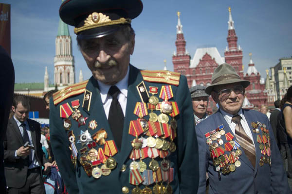 Russia, parata sulla Piazza Rossa. Putin: “No ad altre guerre”