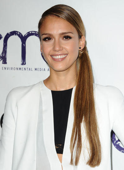 Mamme traditrici/ Angelina Jolie e Jessica Alba le più “ambite”