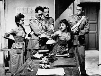 Asta record per gli orecchini della Lollobrigida, battuta Liz Taylor