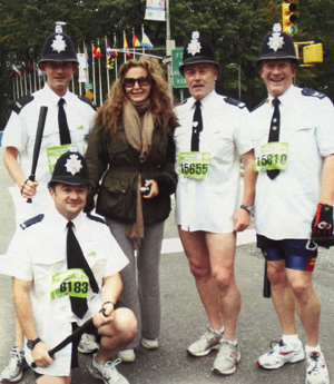 “Outing” di Daniela Santanché a Servizio Pubblico: “Sono lesbica, mantengo due ragazze” “Outing” di Daniela Santanché a Servizio Pubblico: “Sono lesbica, mantengo due ragazze”