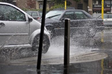 Pioggia e sole: un’estate da brivido. A Roma il caldo può attendere