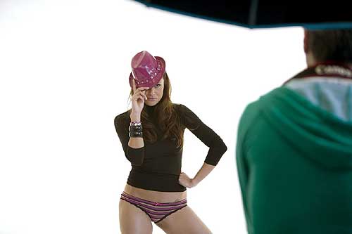 Neo mamma fiera delle sue curve: Magda Gomes è l’anti-Belen