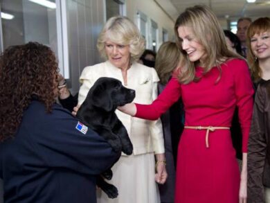 Filippo e Letizia fischiati all’opera di Barcellona