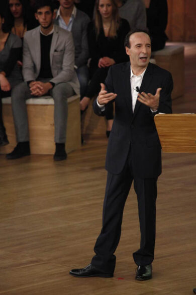 Benigni “graffia” Berlusconi: “Tra noi odio platonico”