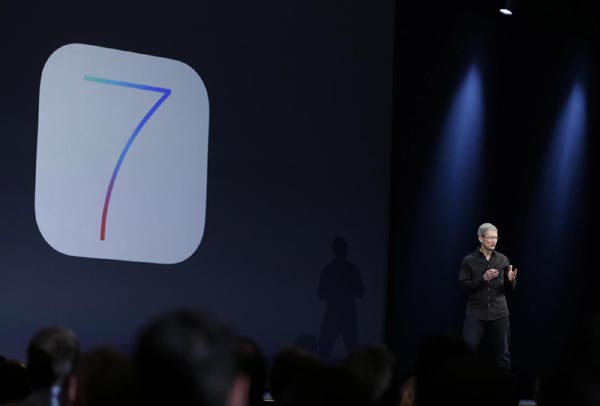 Rivoluzione Apple: nuovo look per iOS, arriva l’iTunes Radio Rivoluzione Apple: nuovo look per iOS, arriva l’iTunes Radio