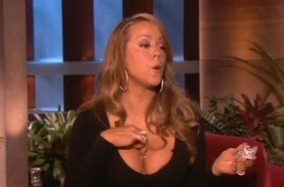 Le manie dei vip a tavola: ecco cosa mangiano le star Le manie dei vip a tavola: ecco cosa mangiano le star