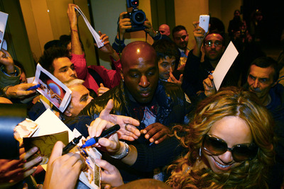 Le manie dei vip a tavola: ecco cosa mangiano le star Le manie dei vip a tavola: ecco cosa mangiano le star