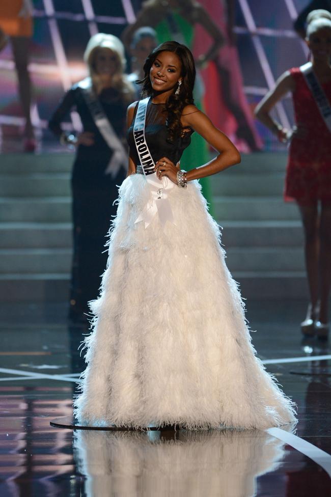 La nuova Miss Usa è Erin, contabile 25enne del Connecticut