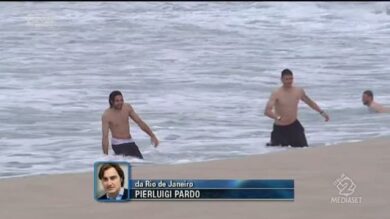 Buffon: “Un vanto avere Balotelli con noi”. E la Nazionale va in spiaggia a Rio…