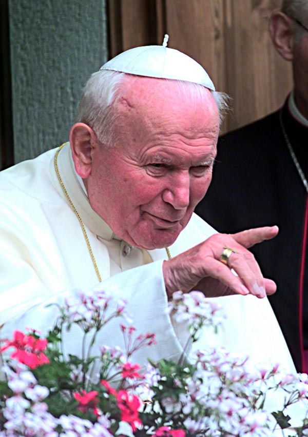 “Quello di Wojtila è un miracolo”: Giovanni Paolo II sarà Santo “Quello di Wojtila è un miracolo”: Giovanni Paolo II sarà Santo