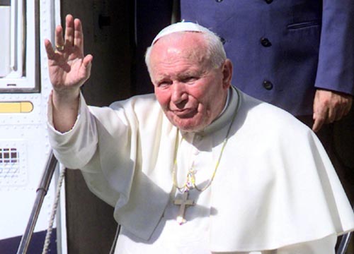 “Quello di Wojtila è un miracolo”: Giovanni Paolo II sarà Santo “Quello di Wojtila è un miracolo”: Giovanni Paolo II sarà Santo