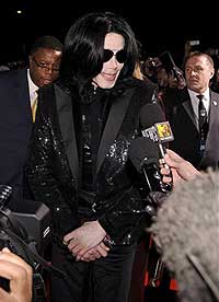 Michael Jackson non dormiva da 60 giorni. La verità sulla morte Michael Jackson non dormiva da 60 giorni. La verità sulla morte