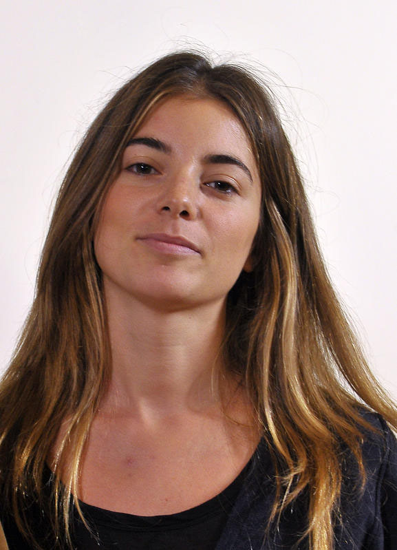 Pif: “Sono fidanzato con Giulia Innocenzi ma a 41 anni sono troppo giovane per far famiglia” Pif: “Sono fidanzato con Giulia Innocenzi ma a 41 anni sono troppo giovane per far famiglia”