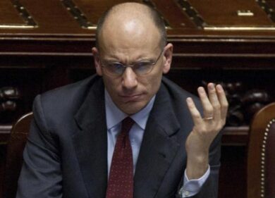 Letta a Grillo: “Bugie sul tuo blog. Il vero Pinocchio sei tu”