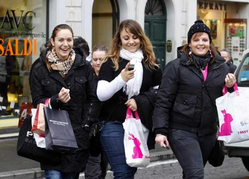 Al via i saldi estivi Al via i saldi estivi