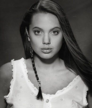 Angelina Jolie torna al lavoro dopo la mastectomia