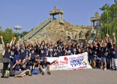 Gardaland accoglie 46 bambini e volontari della Fondazione israeliana Simcha Layeled