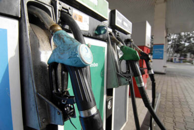 Scandalo distributori: acqua nel gasolio e contalitri ‘truccati’