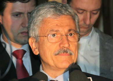 D’Alema: se governo cade cercare una nuova maggioranza almeno per cambiare la legge elettorale