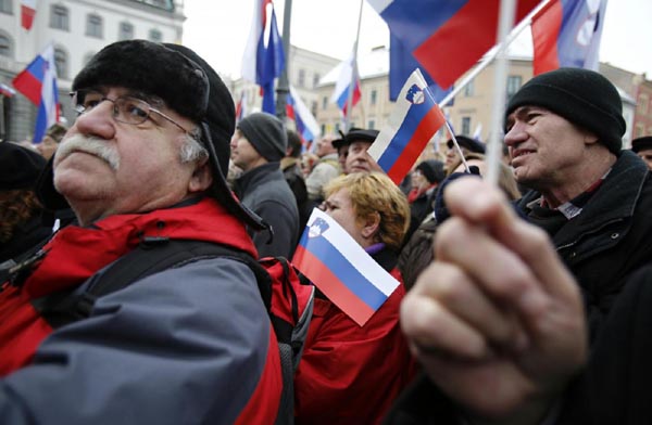Mina Slovenia sulla ripresa europea. A Lubiana dilaga la sindrome Cipro Mina Slovenia sulla ripresa europea. A Lubiana dilaga la sindrome Cipro