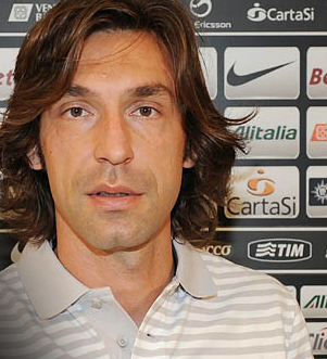 Pirlo, passione senza freni sul lettino Pirlo, passione senza freni sul lettino