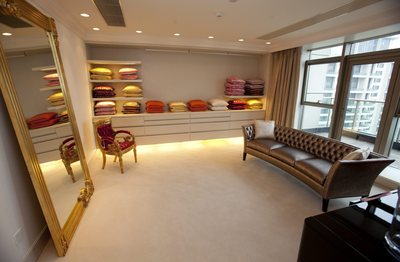 Private equity/Qatar-Fsi staccano un assegno da 200 milioni per Versace