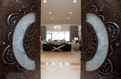 Private equity/Qatar-Fsi staccano un assegno da 200 milioni per Versace