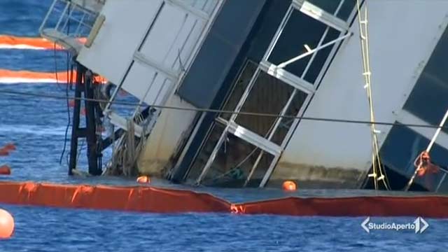 Ora tutti vogliono la Concordia. In lizza ci sono 5 porti Ora tutti vogliono la Concordia. In lizza ci sono 5 porti