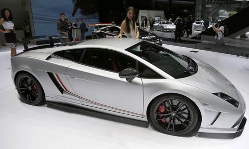 L’automobile andrà da sola. Così l’hi-tech rivoluziona la guida L’automobile andrà da sola. Così l’hi-tech rivoluziona la guida
