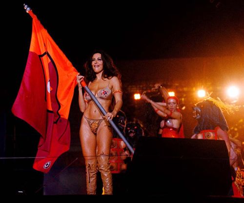 Pancino sospetto per Sabrina Ferilli: l’attrice è in dolce attesa? Pancino sospetto per Sabrina Ferilli: l’attrice è in dolce attesa?