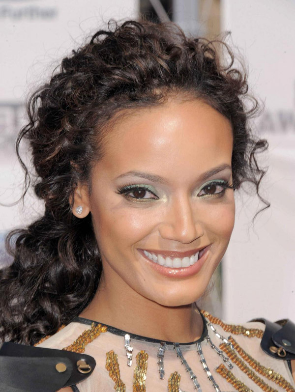 Senza intimo al ristorante vip Senza intimo al ristorante vip