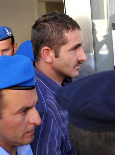 Melania, pena ridotta per Parolisi: condannato a 30 anni di carcere Melania, pena ridotta per Parolisi: condannato a 30 anni di carcere