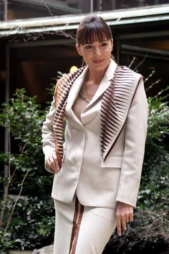 “Sono stata con Berlusconi. Con le ragazze si comporta come il Padrino” “Sono stata con Berlusconi. Con le ragazze si comporta come il Padrino”