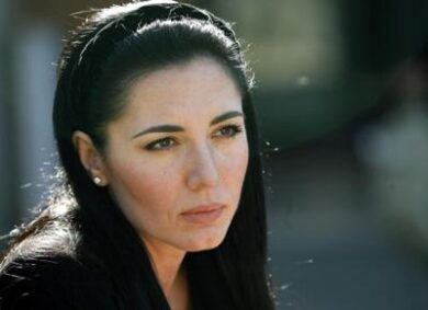 “Sono stata con Berlusconi. Con le ragazze si comporta come il Padrino”